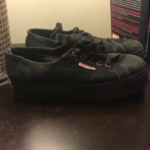 Platform suede supergas